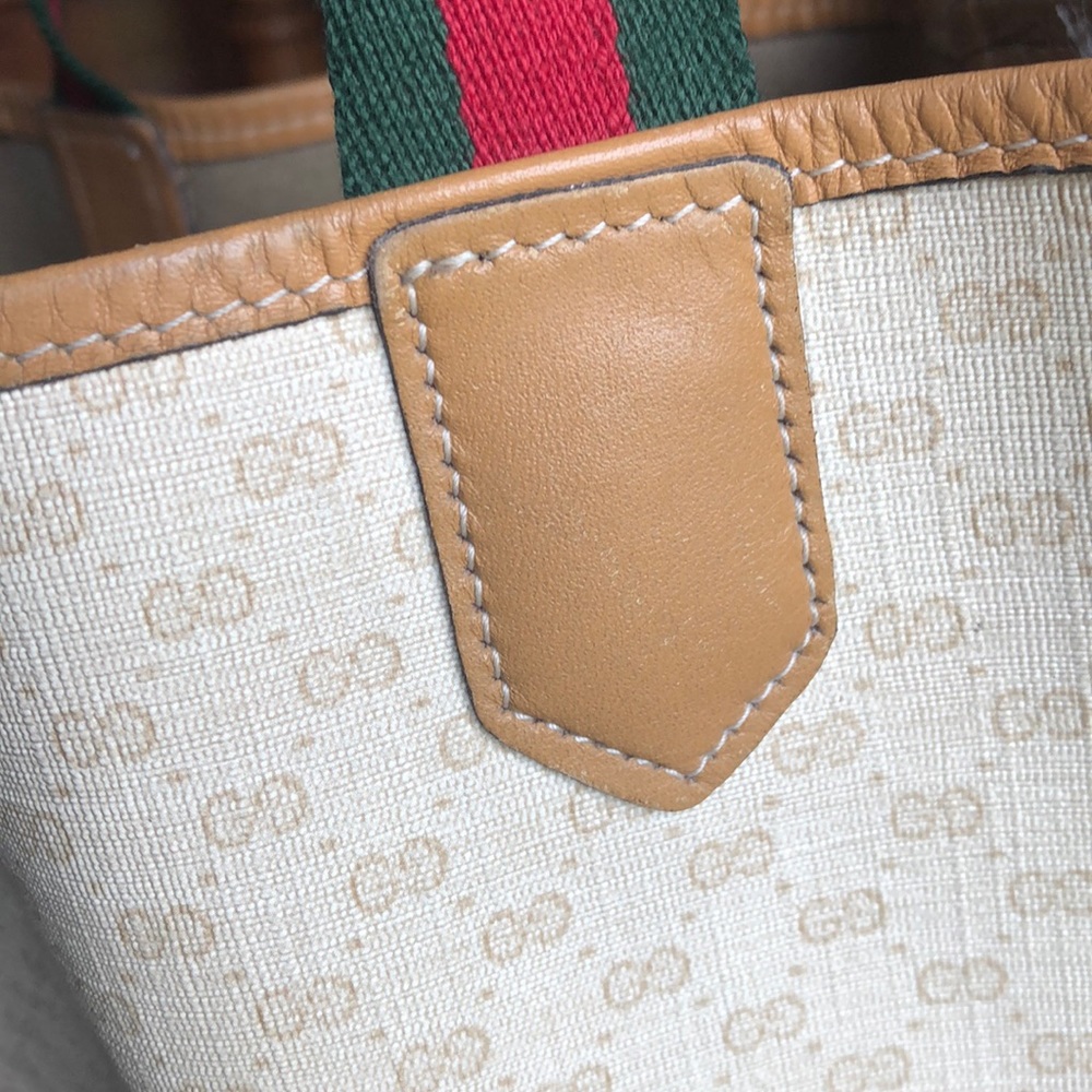Extra Large Gucci Tote - Picture 6 of 10